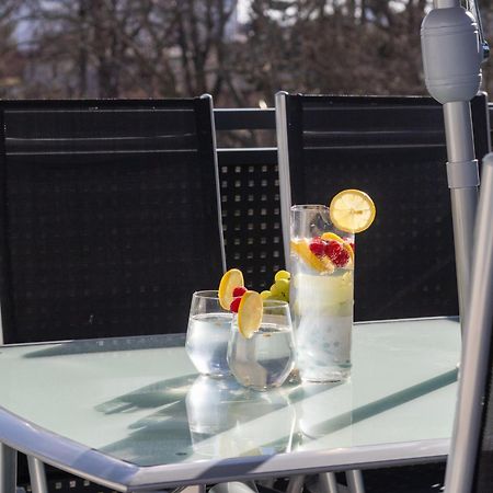 Noblenest: Terrasse - Netflix - Kaffee Lejlighed Wien Eksteriør billede